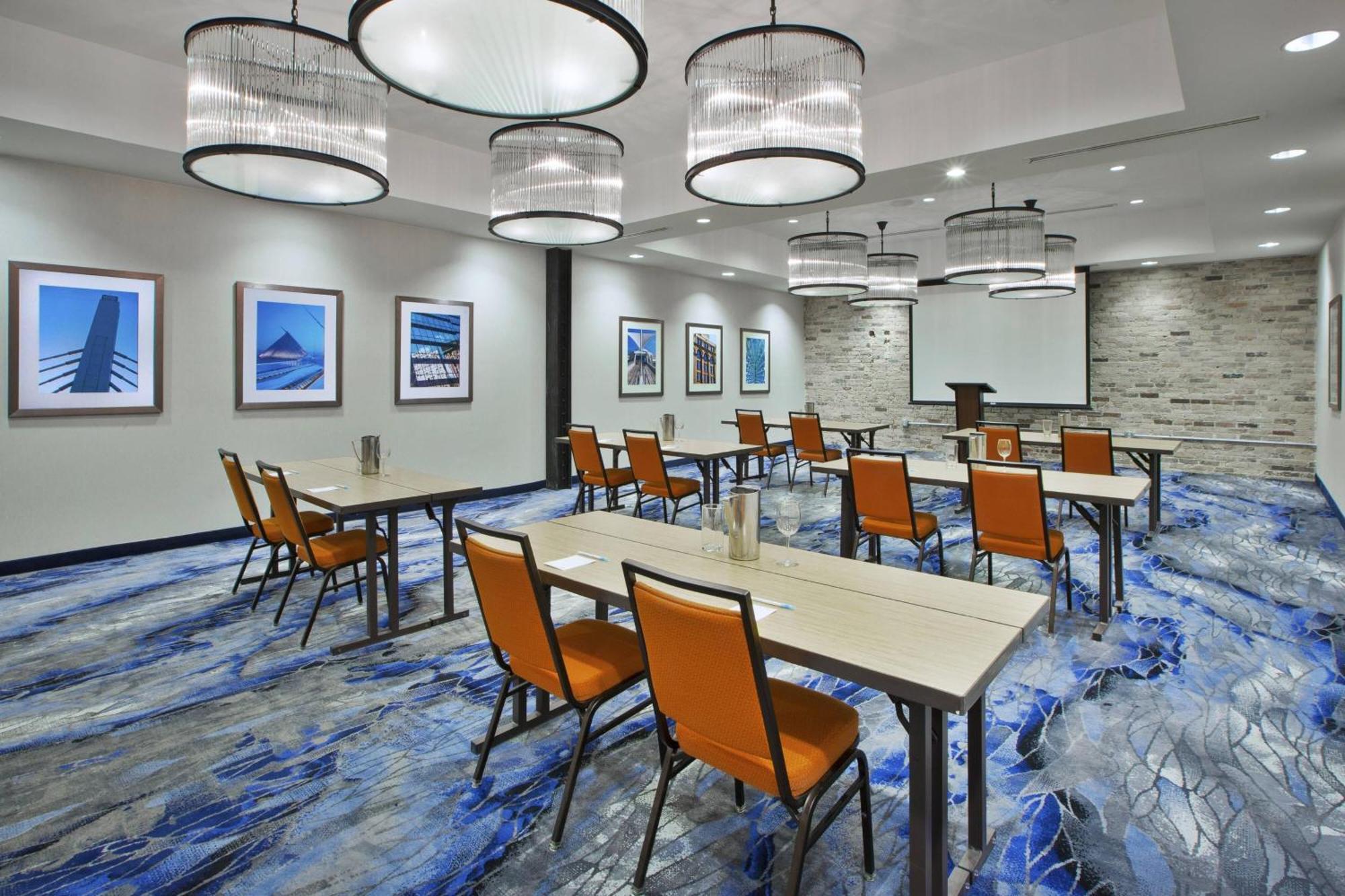 Fairfield Inn & Suites By Marriott Milwaukee Downtown Екстер'єр фото